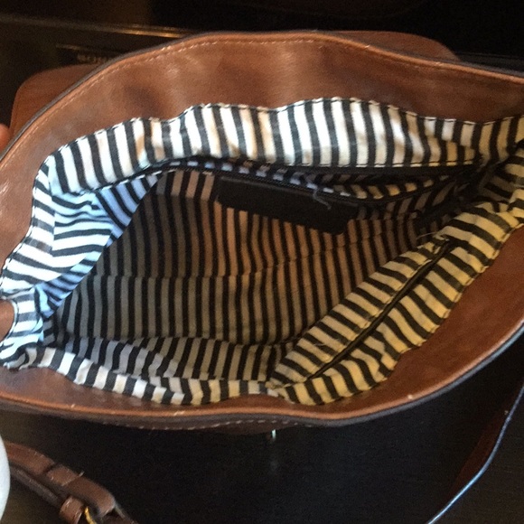 Charming Charlie’s purse - Picture 4 of 7